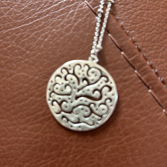 Silpada .925 sterling silver medallion Cut Above necklace w/ baubled chain - Picture 3 of 5